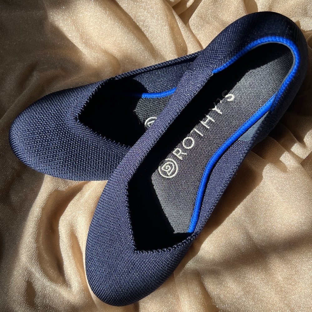 Rothy’s The Flat in Maritime Navy Blue Shoes Size 6.5 Great Condition